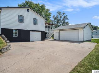 6021 Nebraska Ave, Omaha, NE 68104