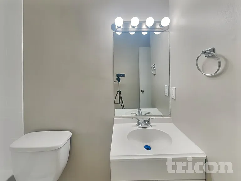13311 Laraway Dr — Photo 11