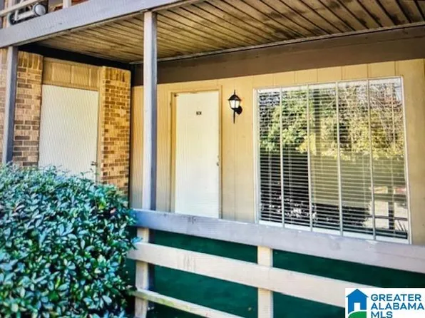 2812 Georgetown Dr Unit 1515, Hoover, AL 35216