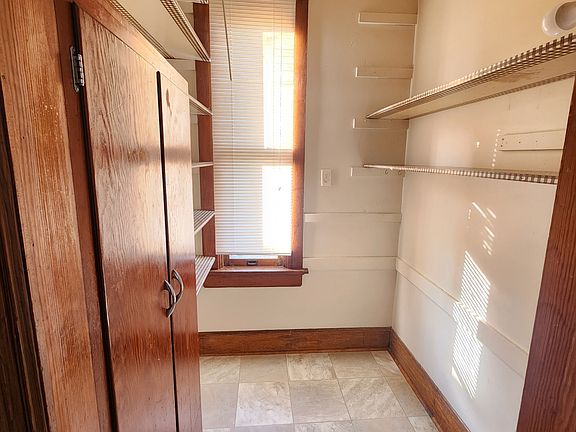 The Walk-In Pantry Room