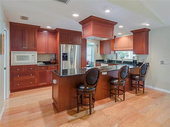 4th image of 6232 Wynfield Ct