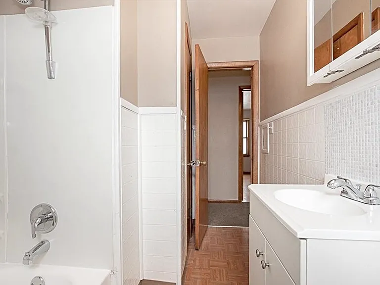 4633 Warner Rd — Photo 21