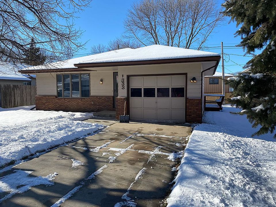 2nd image of 1333 Rainbow Ave