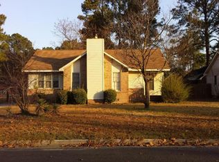 217 Singletree Dr, Greenville, NC 27834