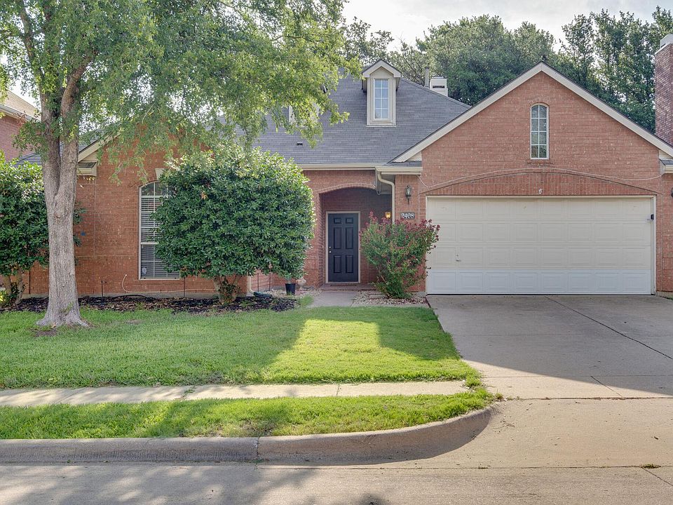 1st image of 2408 Pinehurst Dr