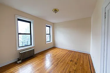 Rented by Warburg