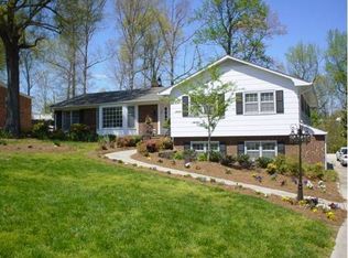 2143 Canterbury Dr, Burlington, NC 27215