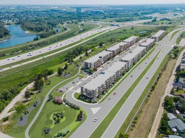 9400 NE Blackfoot Trl SE #7120, Calgary, AB T2J 1A7