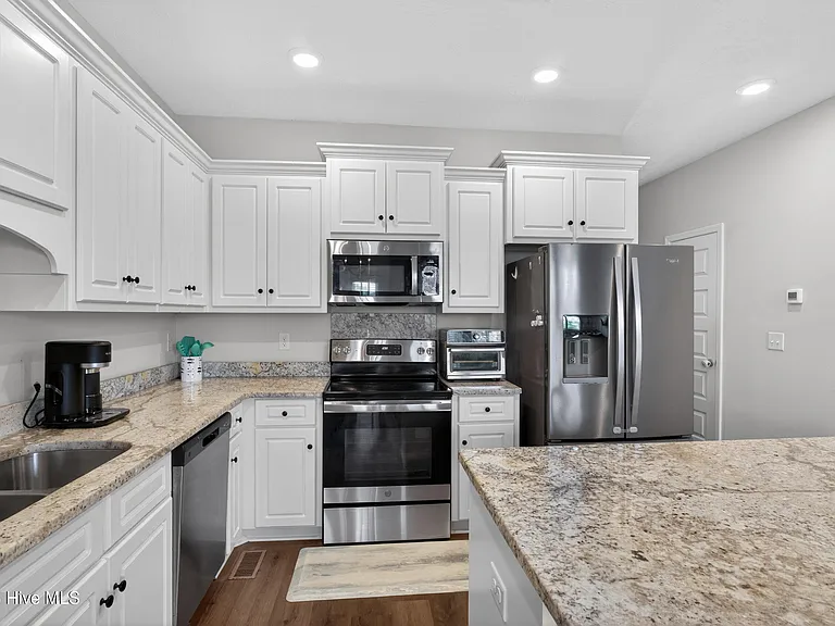 107 Willow Run — Photo 14