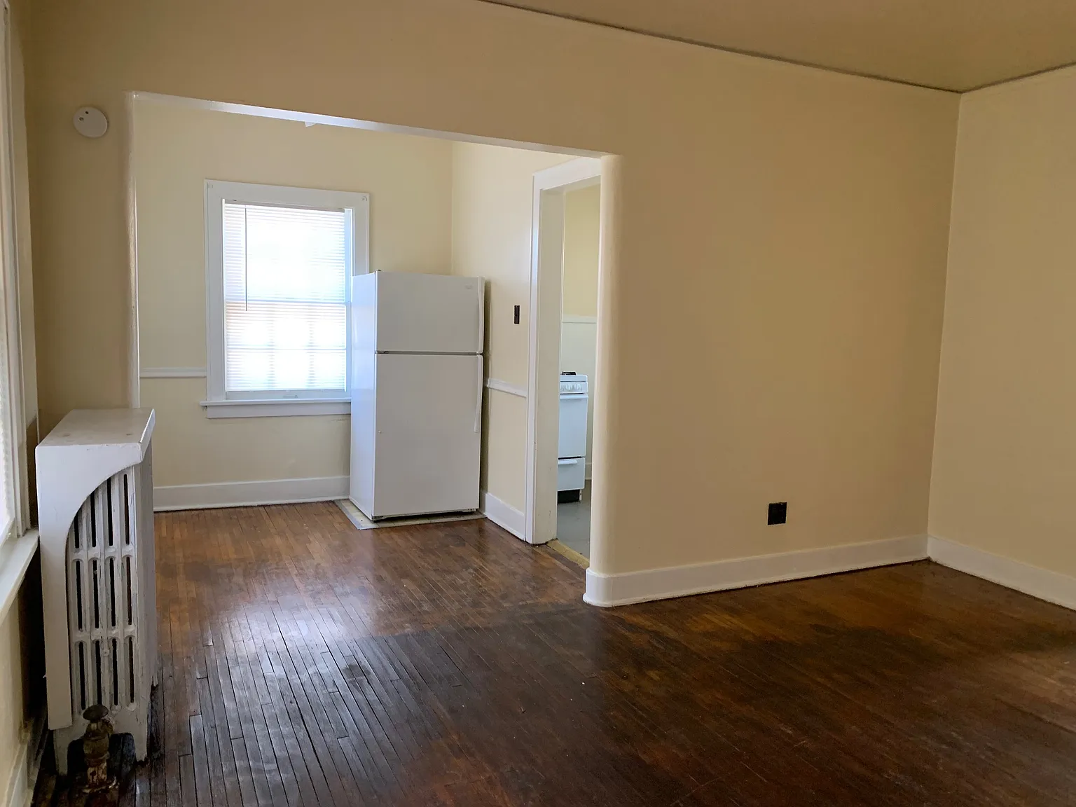 500 Wellington St — Photo 3