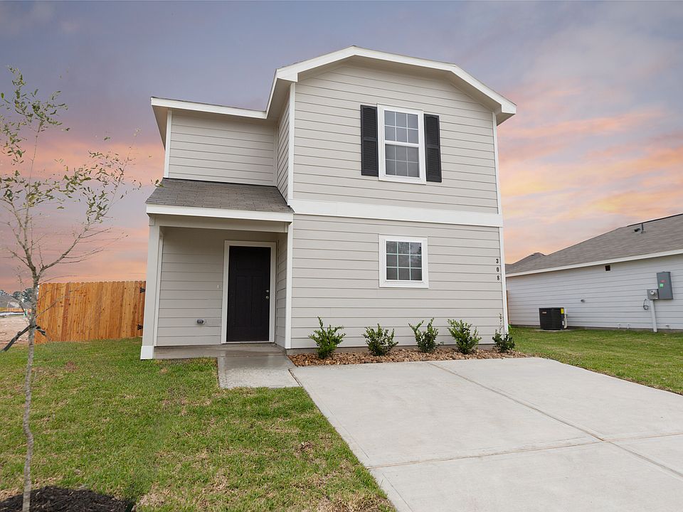 1st image of 308 Gray Wolf Dr