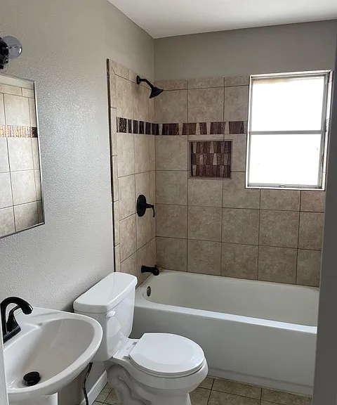 Twelve Canfield Place — Photo 10
