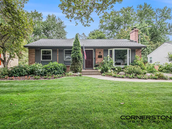 2236 Sylvan Ave SE, Grand Rapids, MI 49506