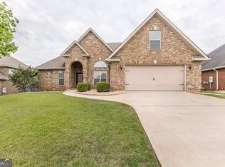 107 Fortune Way, Bonaire, GA 31005