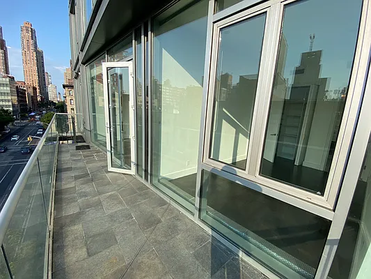 Rented by Corcoran | media 21