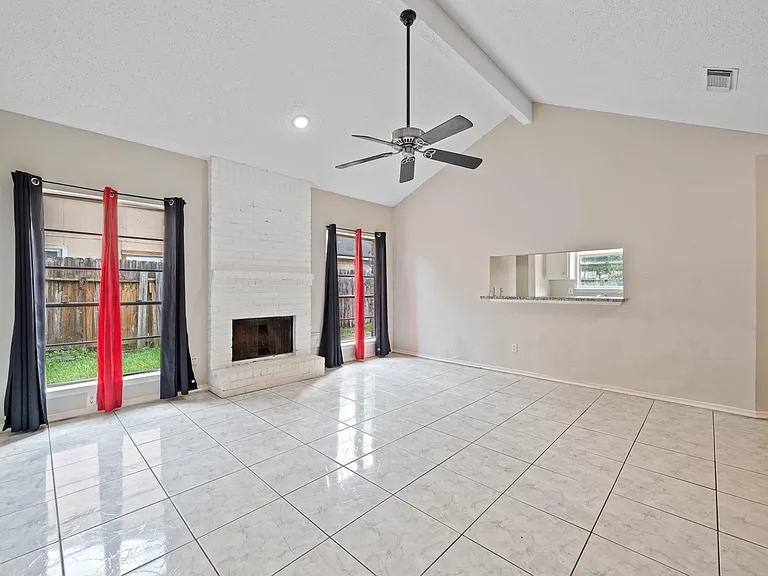 20115 Raingate Ln — Photo 6