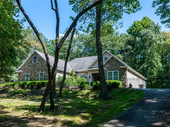 116 Fawn Lane, Roaring Gap, NC 28668