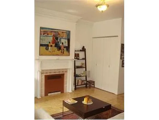 Rented by Douglas Elliman | media 14