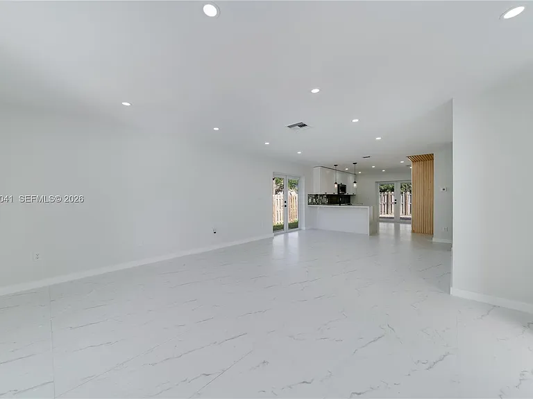 9826 SW 222nd Ter — Photo 6