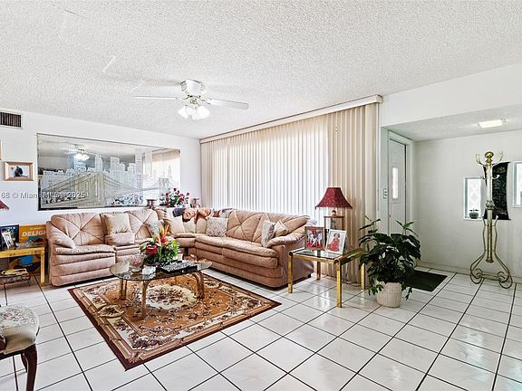 5th image of 20760 N Miami Ave