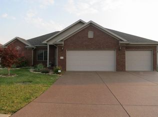 3822 Canyon Rock Ct, Evansville, IN 47725
