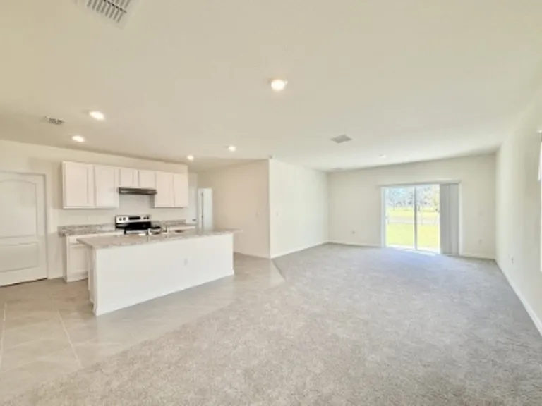 1374 Holodak Dr — Photo 6