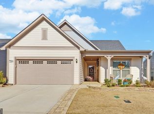 4850 Adler Ct, Hoschton, GA 30548