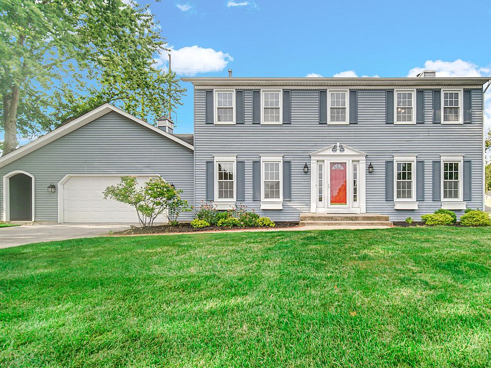 1st image of 3804 Oak Grove Dr