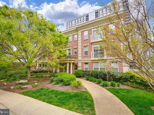 1555 N Colonial Ter APT 700, Arlington, VA 22209