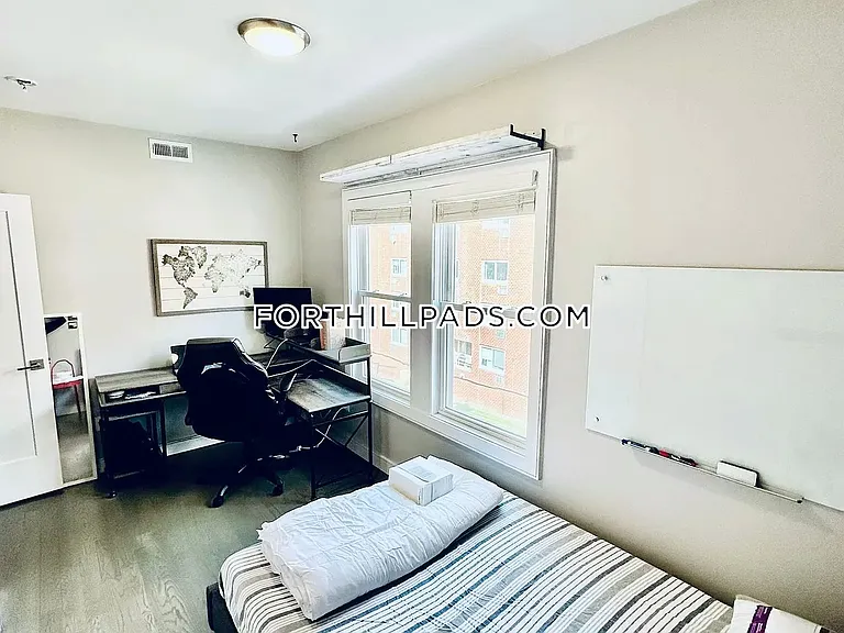 19 Highland St #3F — Photo 2