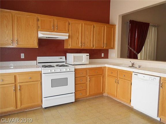 2nd image of 902 Park Walk Ave