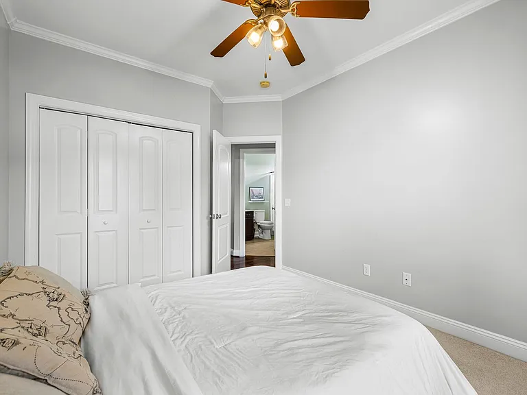224 Blue Creek Farms Dr — Photo 18
