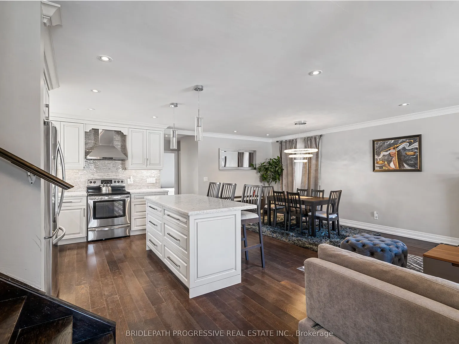 3 bed, $4,000 — Photo 3