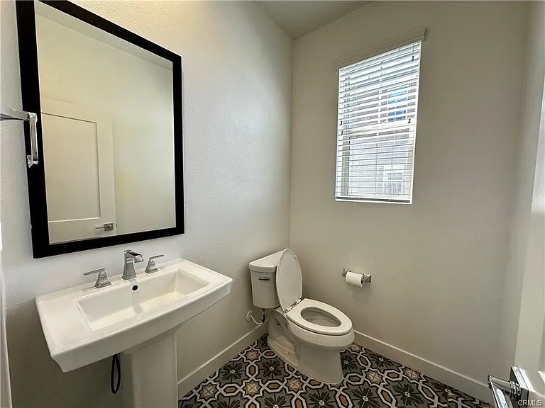 5019 Belmont Ln — Photo 18