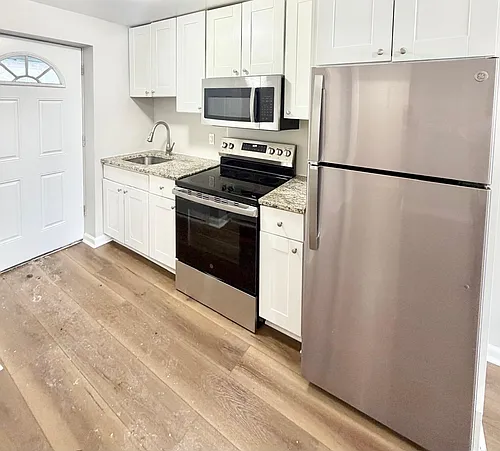131 Cosey Beach Ave Photo 1