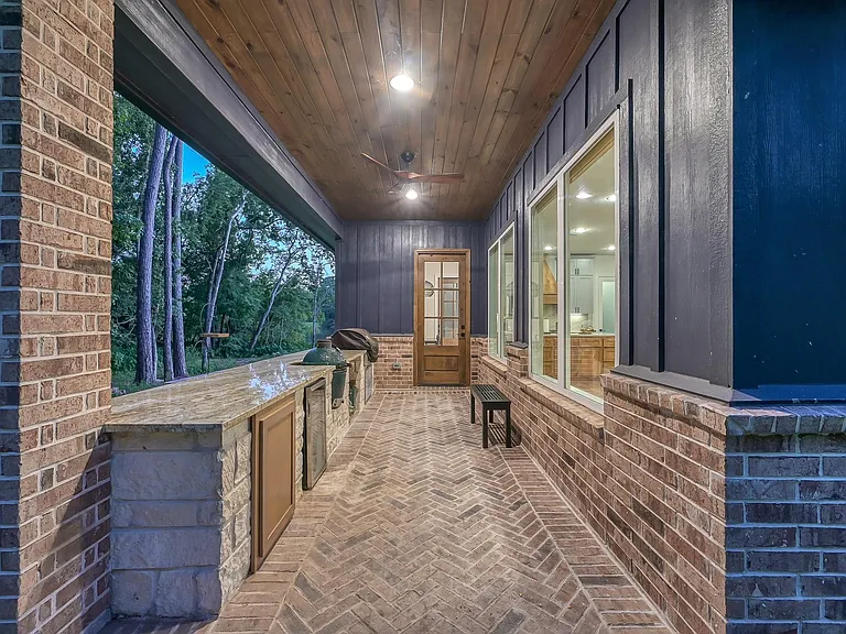 15937 Stagecoach Rd — Photo 18