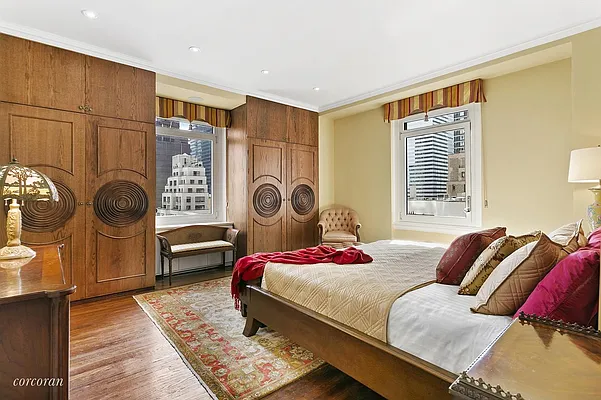 Sold by Corcoran | media 5