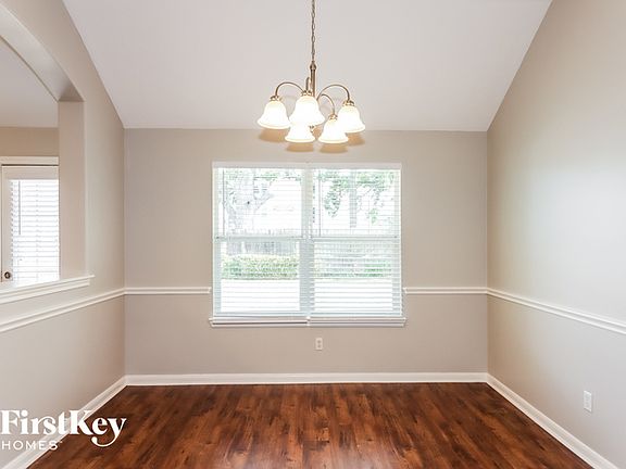4th image of 11119 Creekline Glen Ct