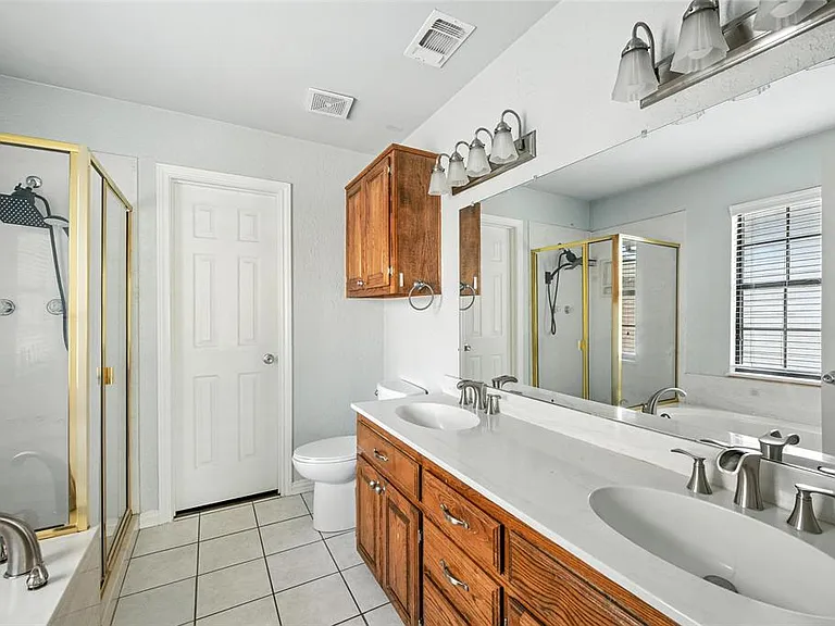 300 Saint Emelion Ct — Photo 19