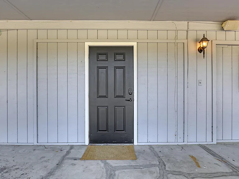 10780 Anderson Ln — Photo 54
