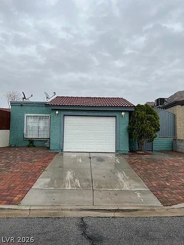 2274 Sabroso St Photo 1