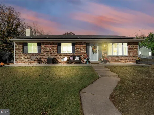 333 W Adams St, Paulsboro, NJ 08066