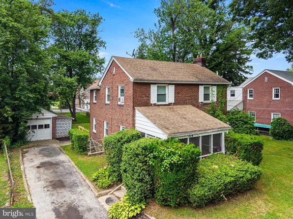 204 N Woodlawn Ave, Aldan, PA 19018