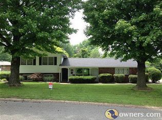 105 Dewey Dr, Collinsville, IL