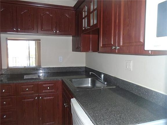 3rd image of 8020 Colony Cir N APT 308