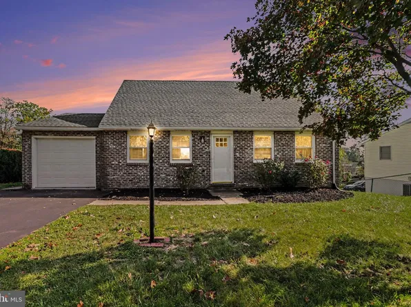 1530 Jody Ave, Lebanon, PA 17046