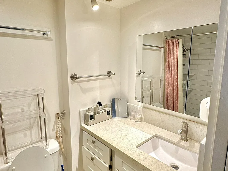419 Keoniana St #1205A — Photo 25