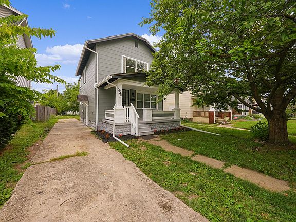 2nd image of 558 S Ogden Ave