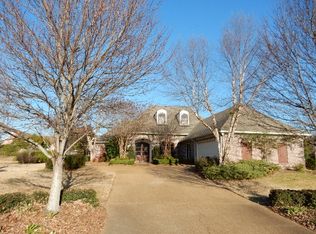 184 Parke Dr, Ridgeland, MS 39157