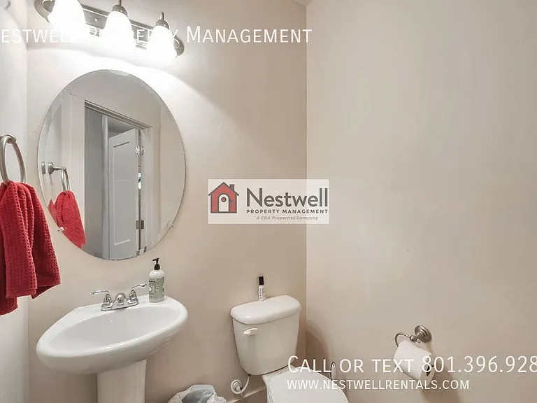 4159 N Fremont Dr — Photo 24
